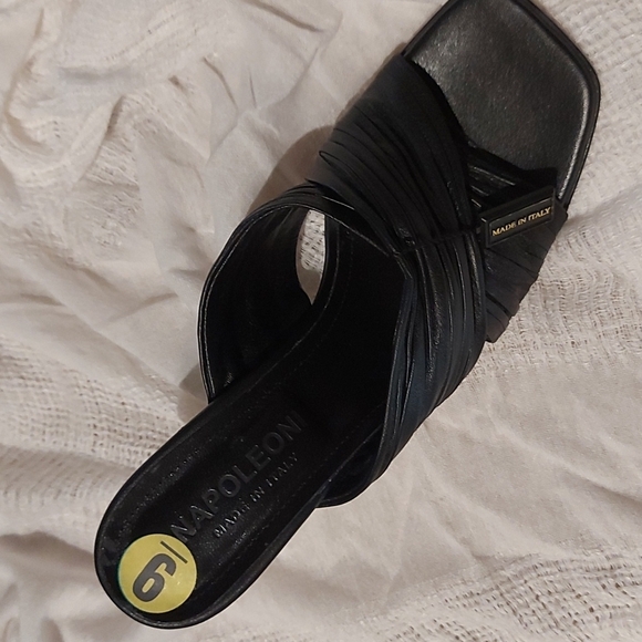 Italian Leather Sandals - Picture 3 of 8